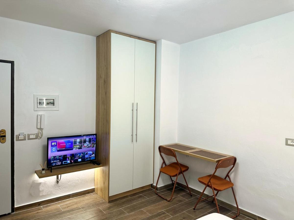 K&T Boulevard Studio Saranda Экстерьер фото