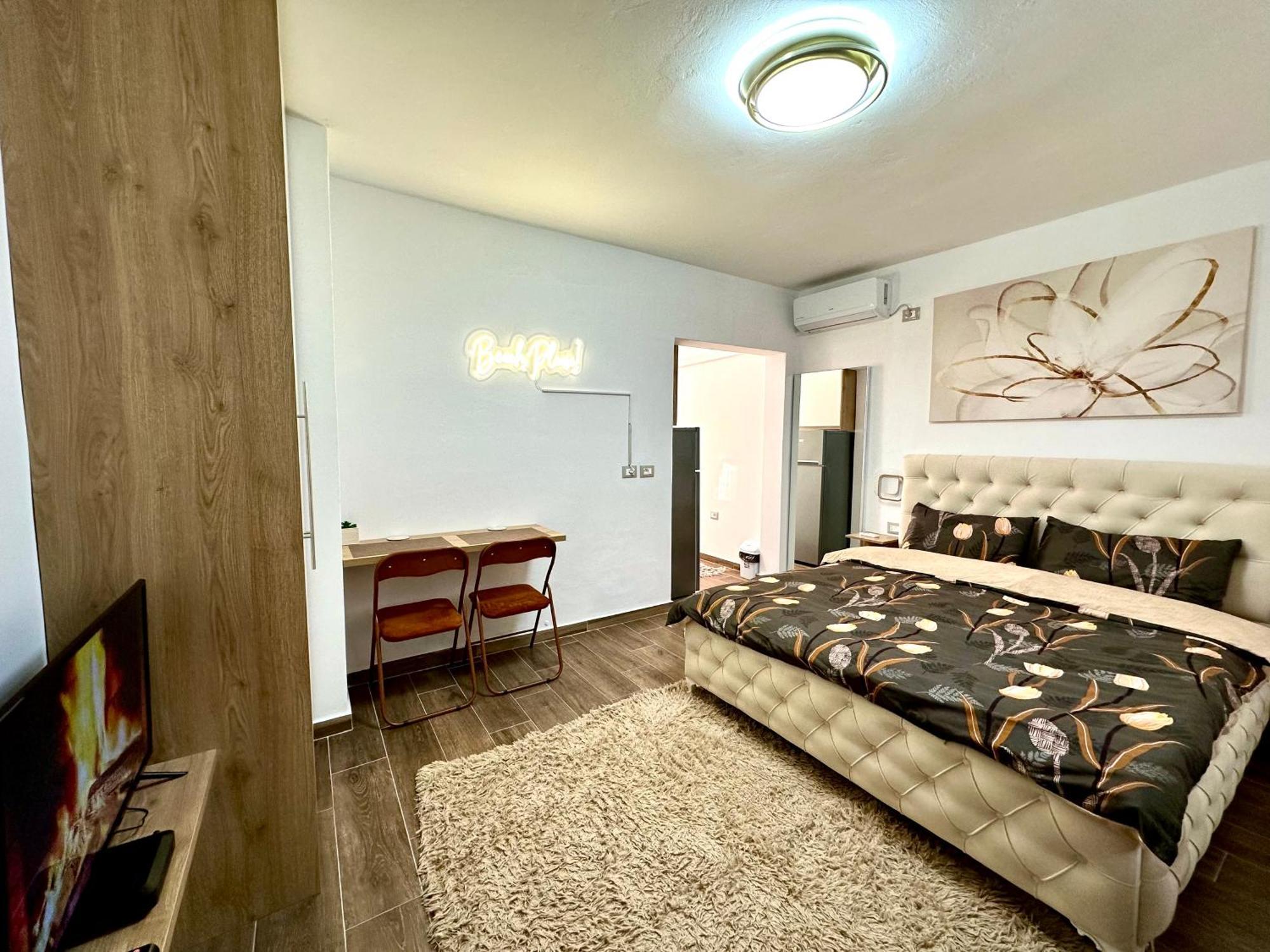 K&T Boulevard Studio Saranda Экстерьер фото